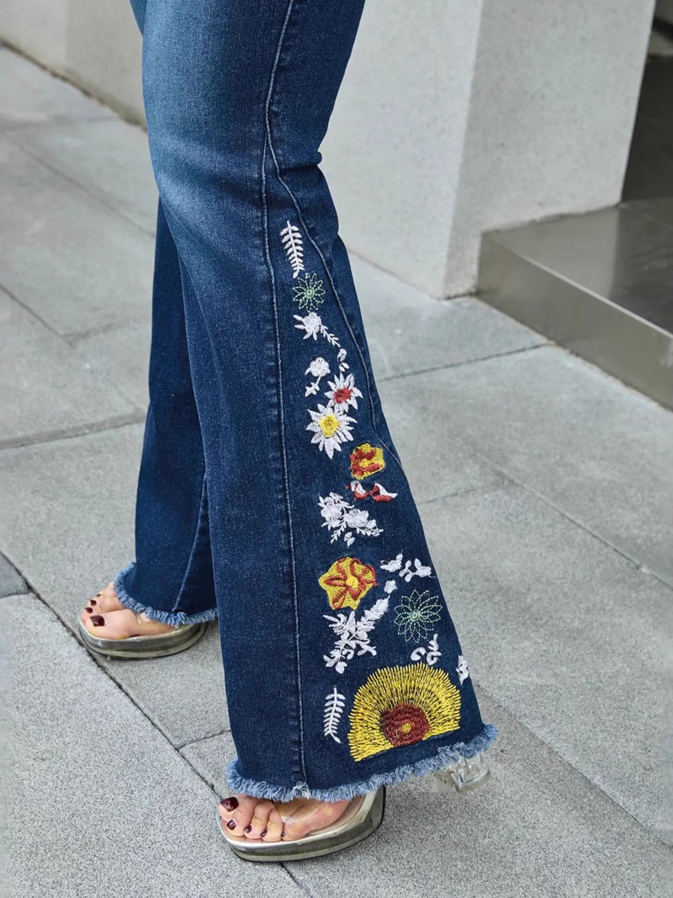 Raw Hem Embroidered High Waist Jeans - Godess beauty  #