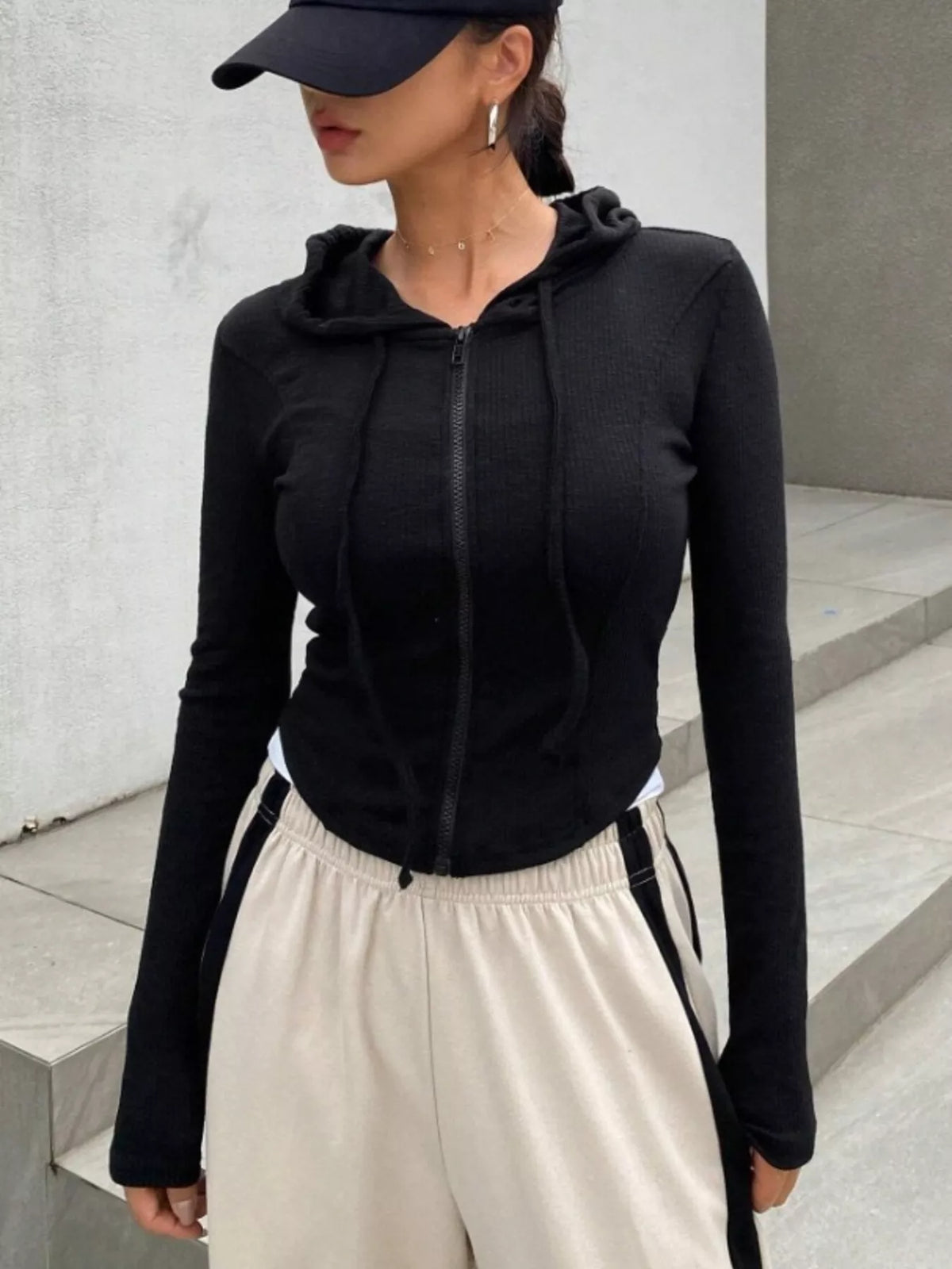 Ribbed Knit Cropped Zip-Up Outerwear - Godess Beauty  #
